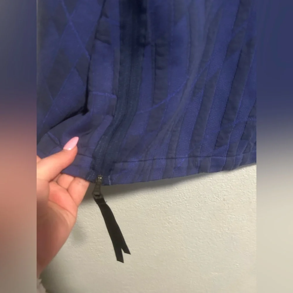 Nike sz medium